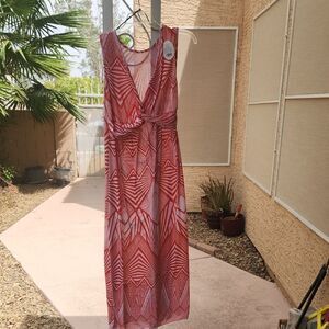 Chic Red Patterned Maxi Dress